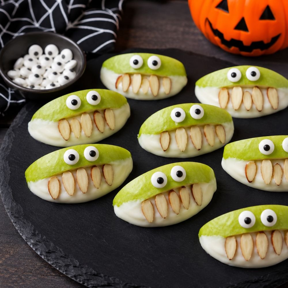 12 Healthy Halloween Snacks for Weight Loss (With Nutrition Tables & Diet Tips)